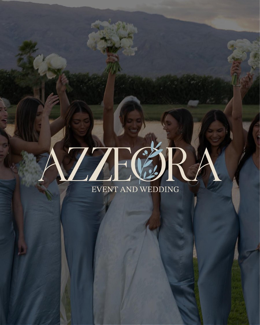 Logo Azzeora Wedding Planner sur photo de mariage en Corse